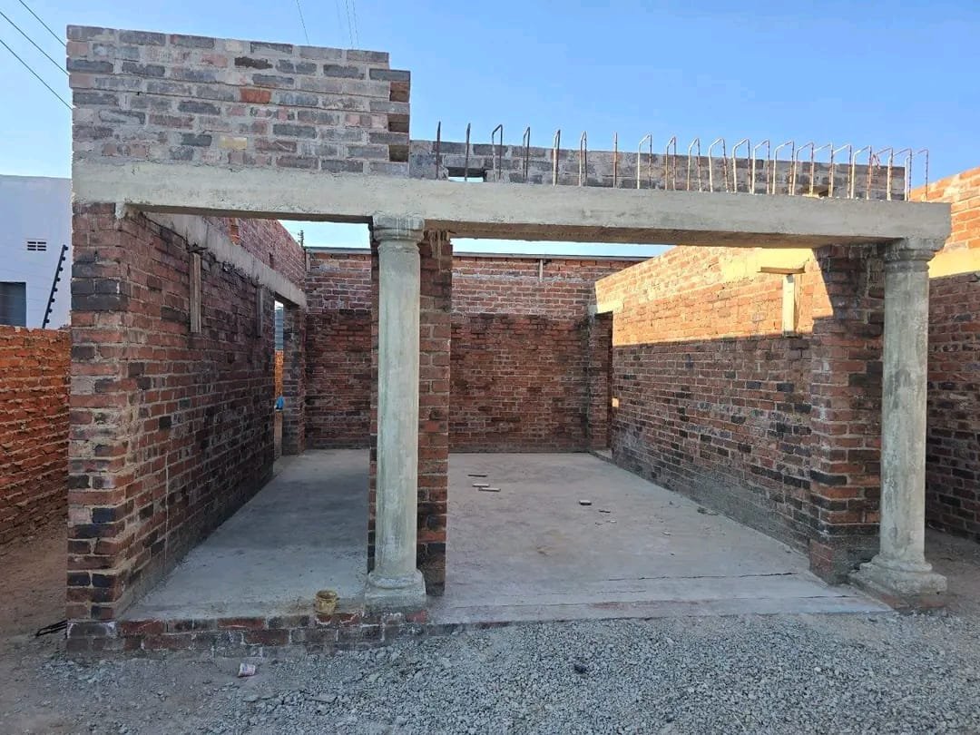 WhatsApp Image 2026-10-23 at 07.45.40 ERASMUS PARK HOUSE FOR SALE